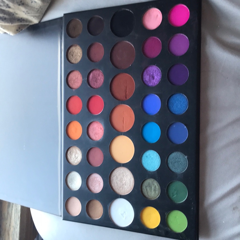 Morphe x James Charles